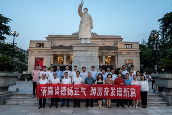 901e61ed90fe8c8e1647284c728f06c3 901e61ed90fe8c8e1647284c728f06c3